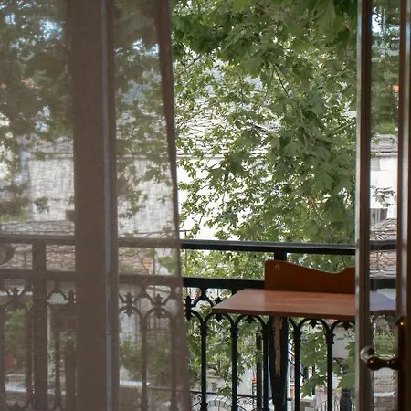 Amaya Pine باناجيا